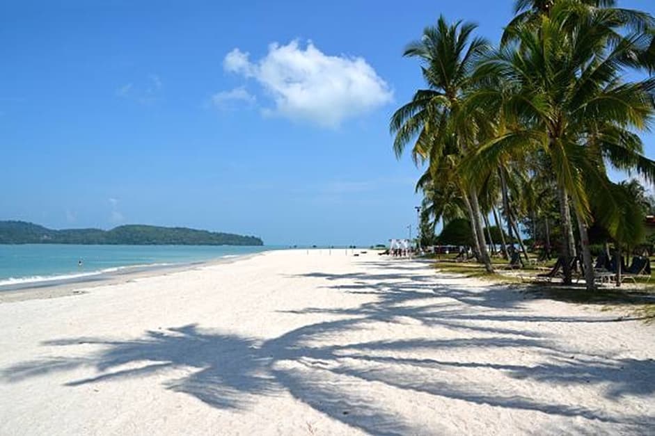 langkawi cenang beach